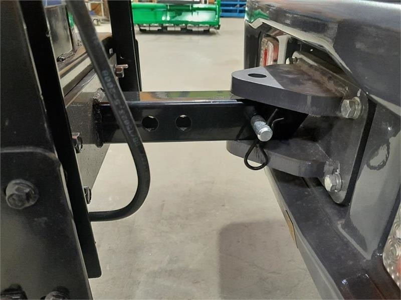 - - - BOXER - Sand/ Salt spreader for Utility/ Special vehicle: picture 3 - - - BOXER - Sand/ Salt spreader for Utility/ Special vehicle: picture 3