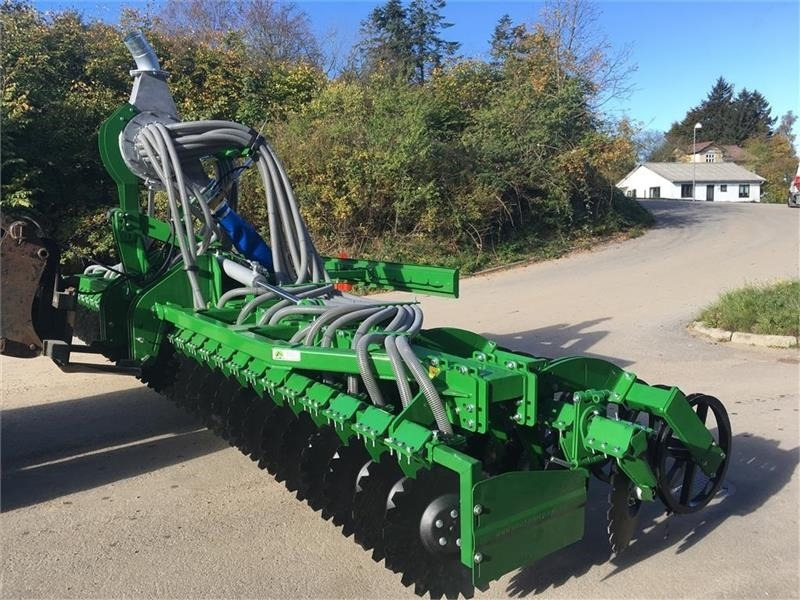 - - - Disc Nedfælder 7.50 meter IT-7500 SLURRY - Slurry tanker: picture 3 - - - Disc Nedfælder 7.50 meter IT-7500 SLURRY - Slurry tanker: picture 3