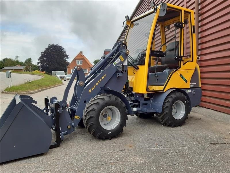 Eurotrac W11 w11 lang arm førehus - Compact loader: picture 2 Eurotrac W11 w11 lang arm førehus - Compact loader: picture 2