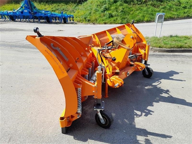 Inter-Tech 3,20 Professionel - Snow plough for Agricultural machinery: picture 4 Inter-Tech 3,20 Professionel - Snow plough for Agricultural machinery: picture 4
