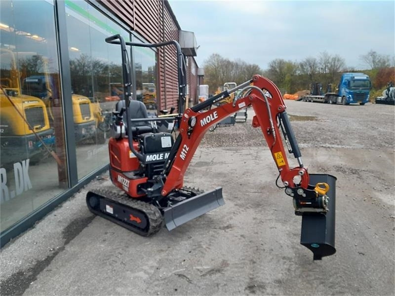 Mole M12 1250 kg graver - Mini excavator: picture 3 Mole M12 1250 kg graver - Mini excavator: picture 3