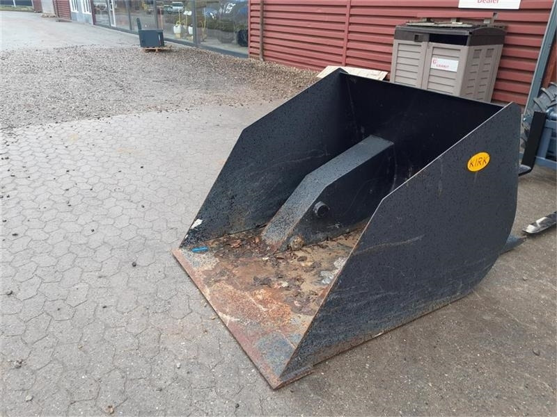 - - - Skovl med tip - Loader bucket: picture 3 - - - Skovl med tip - Loader bucket: picture 3