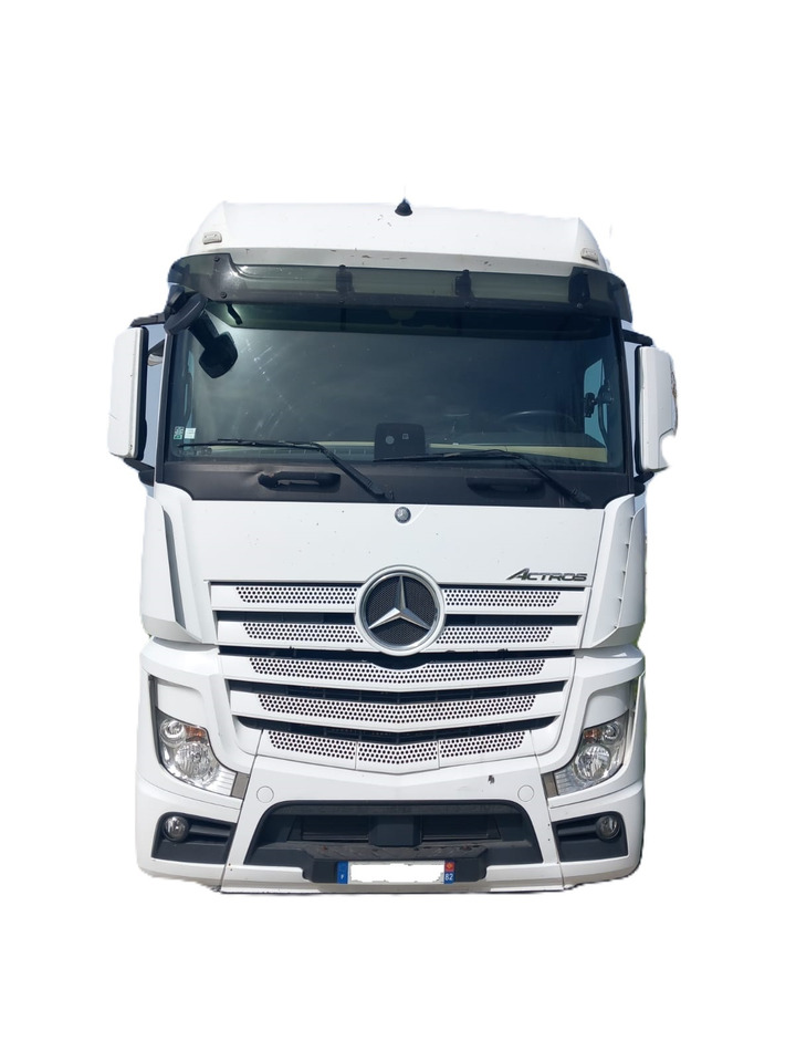 MERCEDES 963-4-A - Tractor unit: picture 3 MERCEDES 963-4-A - Tractor unit: picture 3