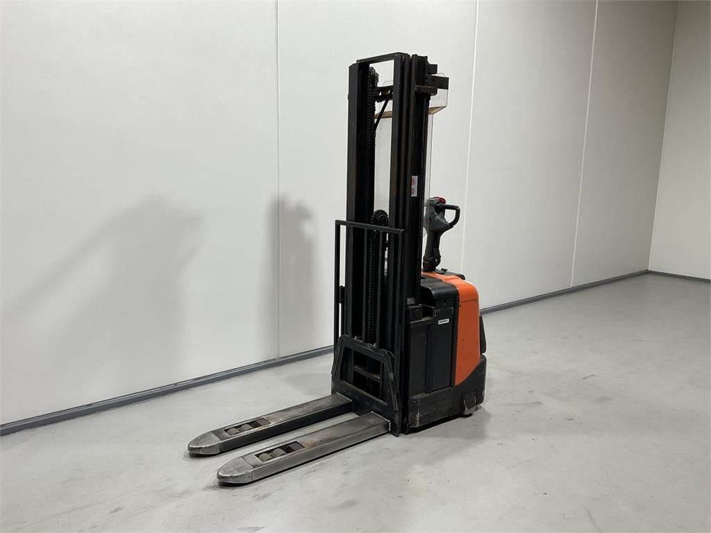 BT SPE125 - Stacker: picture 4 BT SPE125 - Stacker: picture 4