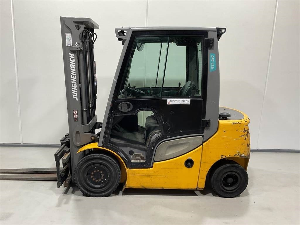 Jungheinrich DFG 425S  - Diesel forklift: picture 3 Jungheinrich DFG 425S  - Diesel forklift: picture 3