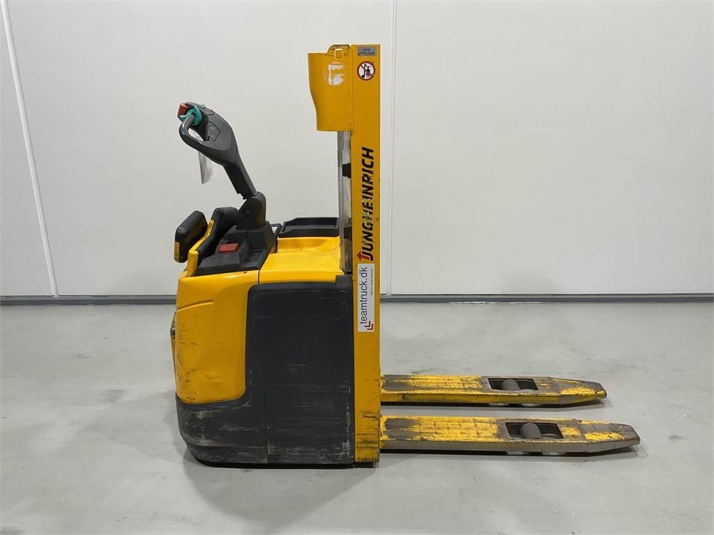 Jungheinrich ERC 14 - Stacker: picture 1 Jungheinrich ERC 14 - Stacker: picture 1