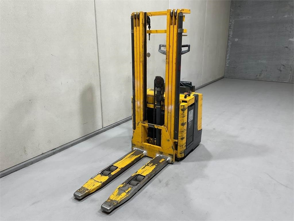 Jungheinrich ERC 14 - Stacker: picture 4 Jungheinrich ERC 14 - Stacker: picture 4