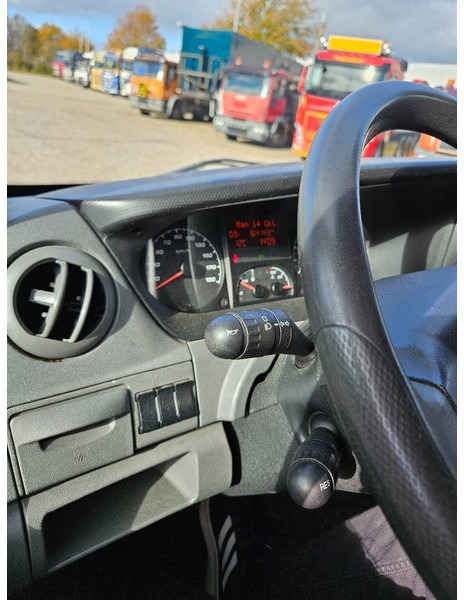 Panel van Iveco Daily 2,3 35S15 13,2m³ Van 5d: picture 12