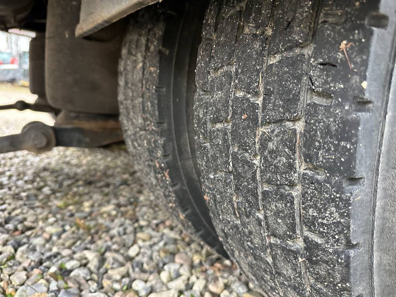 Iveco Eurocargo 80 E18 - Dropside/ Flatbed truck: picture 3 Iveco Eurocargo 80 E18 - Dropside/ Flatbed truck: picture 3