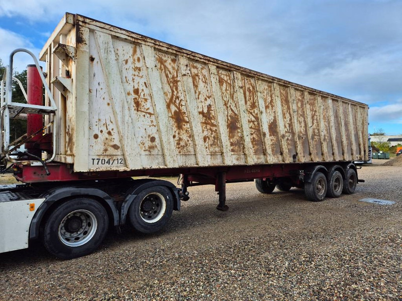 KEL-BERG 71 m3 steel tipper / stål tipper (nysynet) - Tipper semi-trailer: picture 2 KEL-BERG 71 m3 steel tipper / stål tipper (nysynet) - Tipper semi-trailer: picture 2