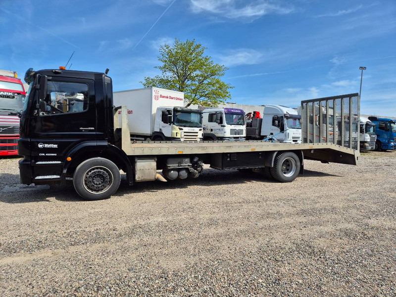 Mercedes-Benz Axor 1824 // Hydraulic Ramp // - Autotransporter truck: picture 2 Mercedes-Benz Axor 1824 // Hydraulic Ramp // - Autotransporter truck: picture 2