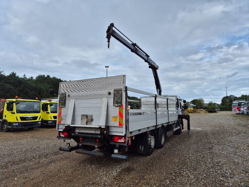 Renault Premium 320 DCI // Hiab 088 / B-2 // Lift - Crane truck: picture 5 Renault Premium 320 DCI // Hiab 088 / B-2 // Lift - Crane truck: picture 5