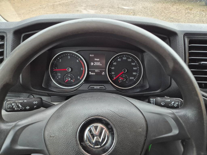 Leasing of Volkswagen Crafter 35 2,0 TDi 140 / BOX / LIFT Volkswagen Crafter 35 2,0 TDi 140 / BOX / LIFT: picture 10 Leasing of Volkswagen Crafter 35 2,0 TDi 140 / BOX / LIFT Volkswagen Crafter 35 2,0 TDi 140 / BOX / LIFT: picture 10