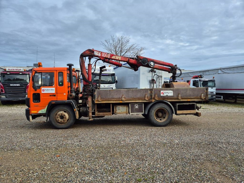 Volvo FL 614 // HMF1065 K2 grab/Rotor // Steelsupension - Crane truck: picture 3 Volvo FL 614 // HMF1065 K2 grab/Rotor // Steelsupension - Crane truck: picture 3