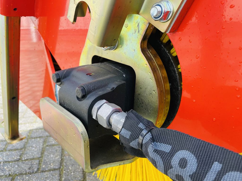 New Road sweeper ADLER K750-270 Veegmachine: picture 12 New Road sweeper ADLER K750-270 Veegmachine: picture 12