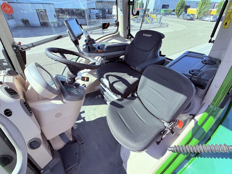 Fendt 828 Vario Profi Plus - Farm tractor: picture 4 Fendt 828 Vario Profi Plus - Farm tractor: picture 4
