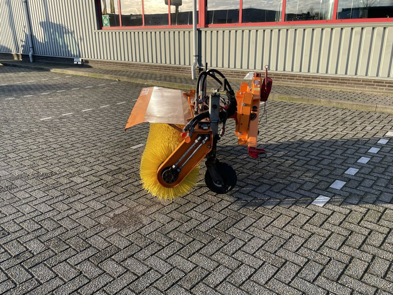 Nesbo Veegmachine HF1600S - Broom for Utility/ Special vehicle: picture 3 Nesbo Veegmachine HF1600S - Broom for Utility/ Special vehicle: picture 3