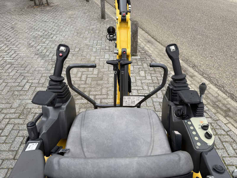 New Holland E14D Minigraver Nieuw (Overjarig) - Mini excavator: picture 5 New Holland E14D Minigraver Nieuw (Overjarig) - Mini excavator: picture 5