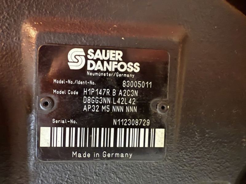 Sauer Danfoss H1P147R Piston Pump 83005011 - Spare parts for Construction machinery: picture 2 Sauer Danfoss H1P147R Piston Pump 83005011 - Spare parts for Construction machinery: picture 2