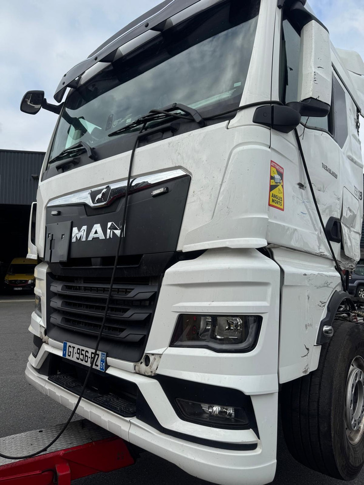 MAN TGX 18.520 - Tractor unit: picture 1 MAN TGX 18.520 - Tractor unit: picture 1