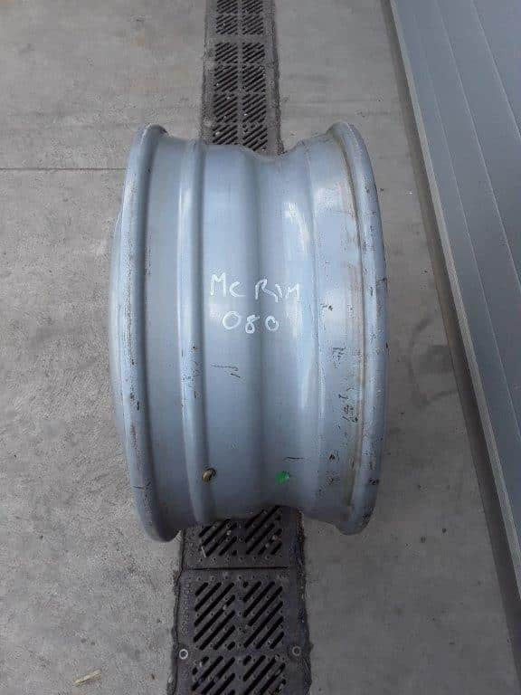 9.00X22.5 Silver Lorry Rim - Rim: picture 2 9.00X22.5 Silver Lorry Rim - Rim: picture 2