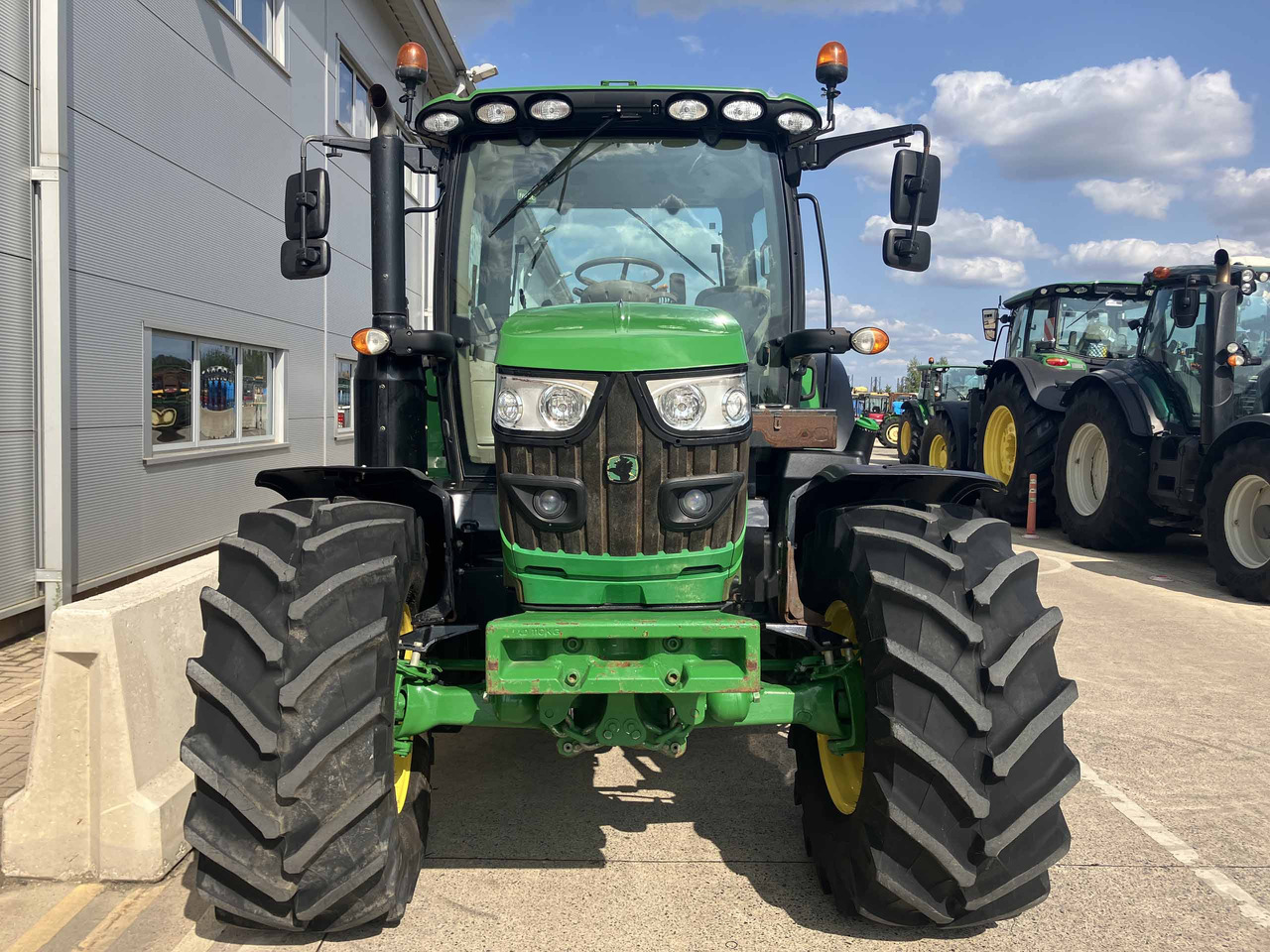 Leasing of  John Deere 6130R John Deere 6130R: picture 7