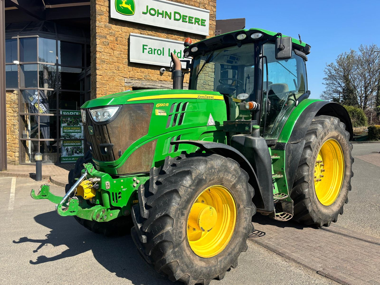 John Deere 6190R - Farm tractor: picture 1 John Deere 6190R - Farm tractor: picture 1