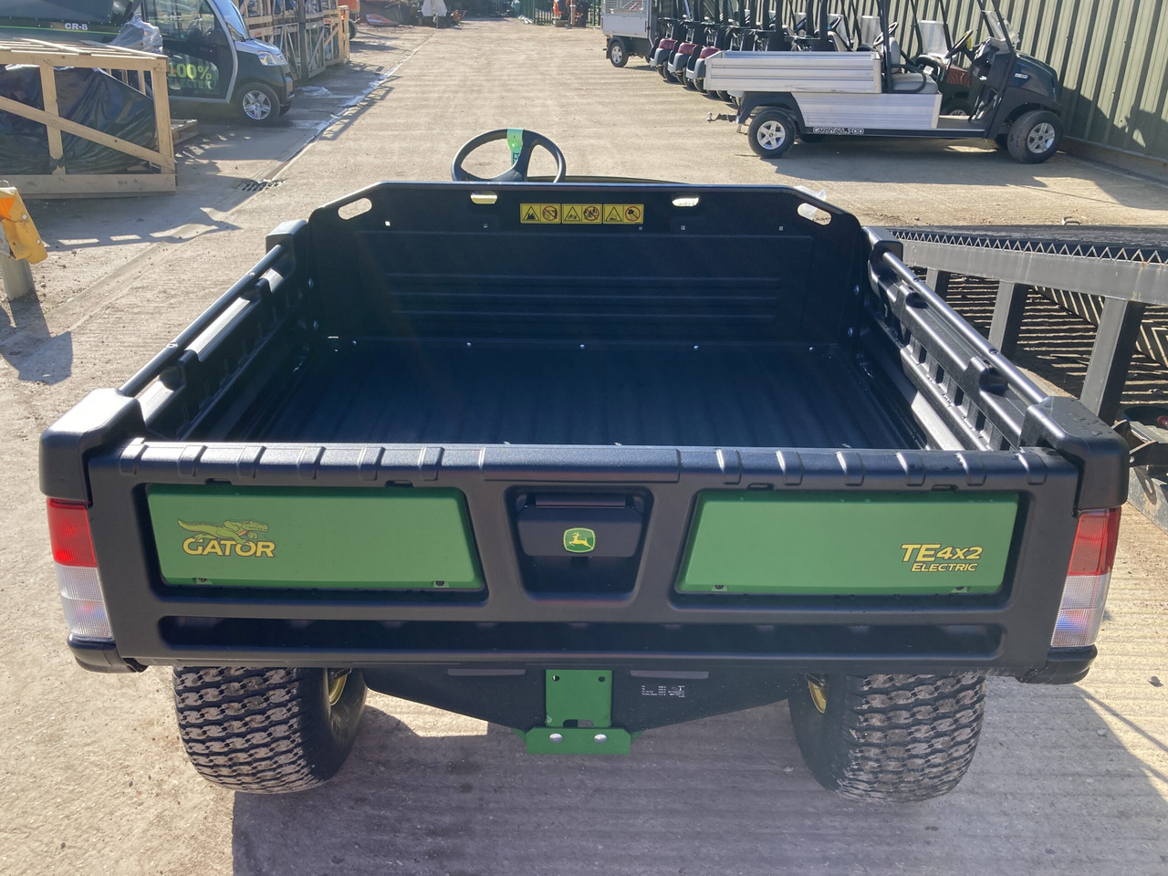 John Deere TE electric Gator - Side-by-side/ ATV: picture 5 John Deere TE electric Gator - Side-by-side/ ATV: picture 5