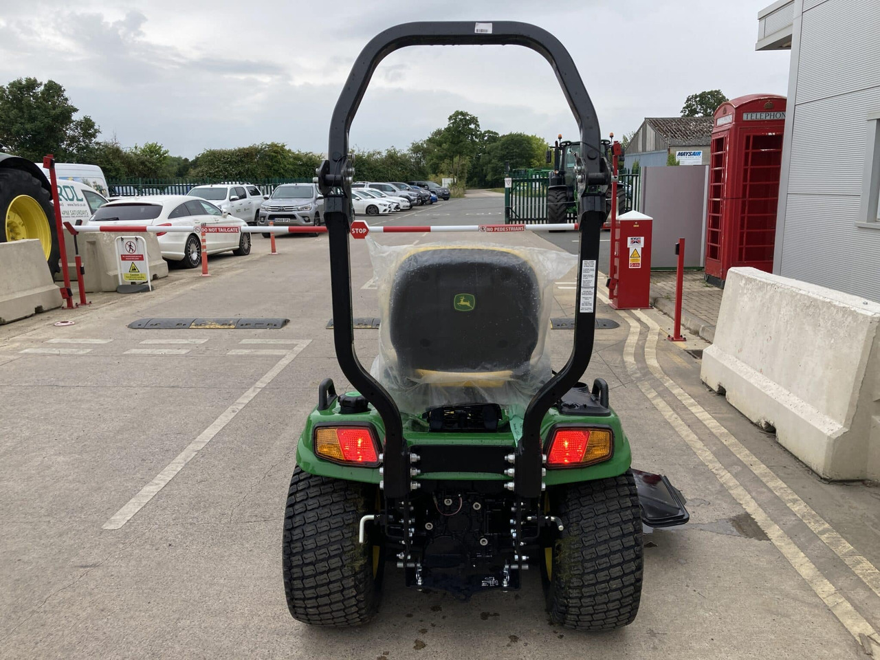 John Deere X940R ride on rotary mower - Garden mower: picture 4 John Deere X940R ride on rotary mower - Garden mower: picture 4