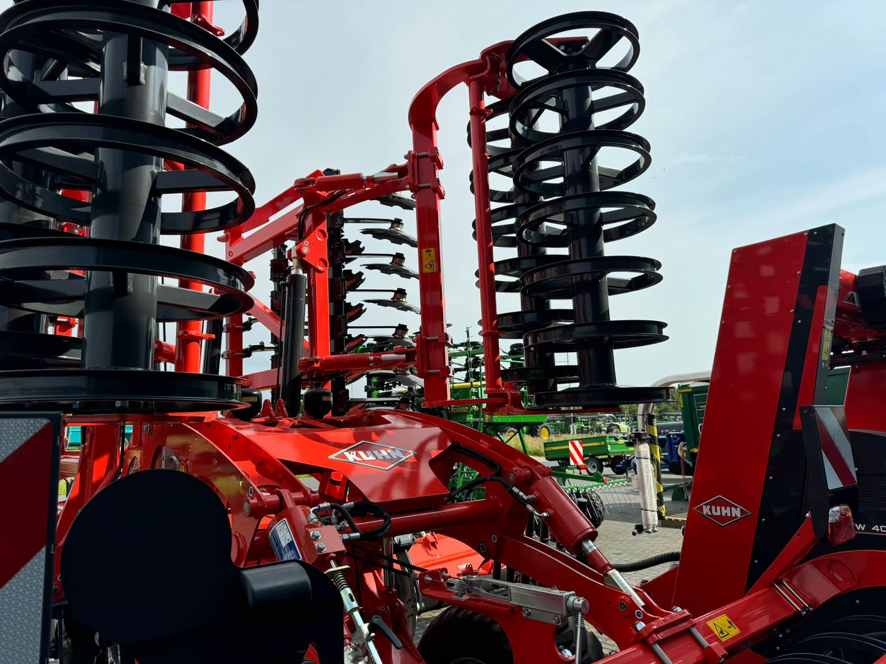 New Soil tillage equipment Kuhn Optimer L6000: picture 8