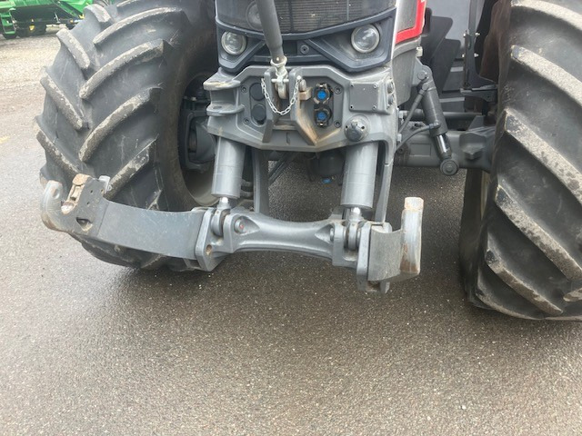 Massey Ferguson 8S.245 - Farm tractor: picture 5 Massey Ferguson 8S.245 - Farm tractor: picture 5