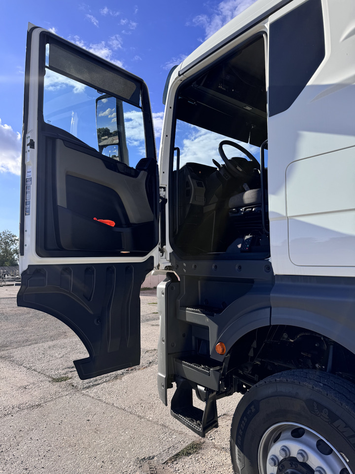 Tractor unit Man TGX 18.470 4x4 Hydrodrive KIPPHYDRAULIK: picture 14 Tractor unit Man TGX 18.470 4x4 Hydrodrive KIPPHYDRAULIK: picture 14