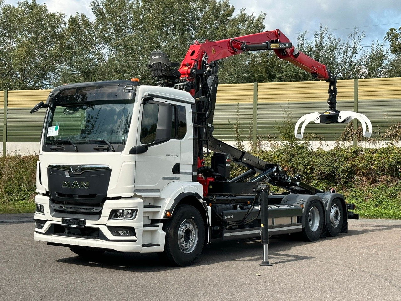 Hook lift truck, Crane truck MAN TGS 26.470 6x2 Abrollkipper + Kran EPSILON: picture 10
