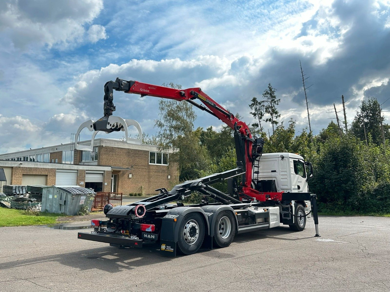 Hook lift truck, Crane truck MAN TGS 26.470 6x2 Abrollkipper + Kran EPSILON: picture 14