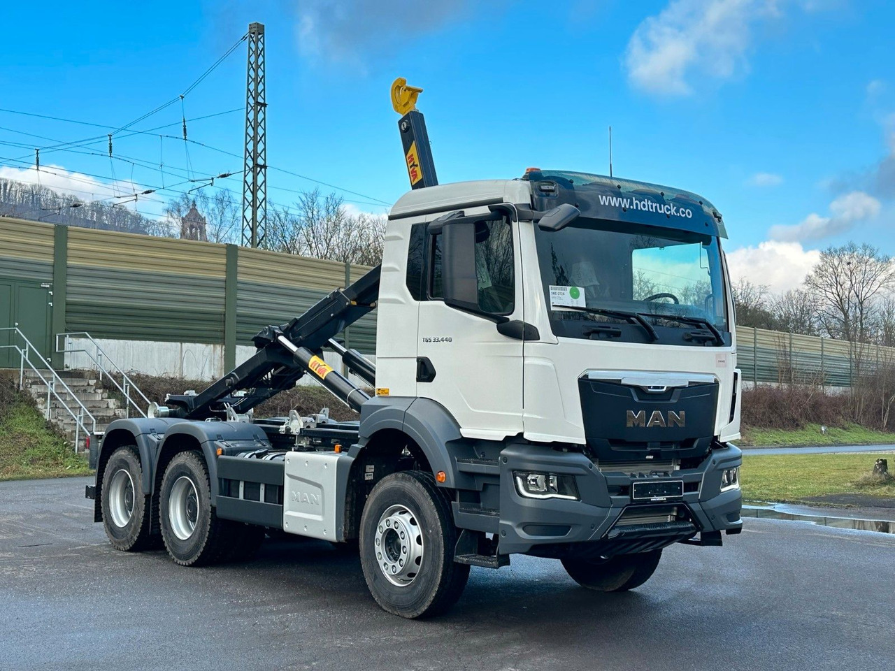 Leasing of  MAN TGS 33.440 6x4 Euro6e Abrollkipper Hyva MAN TGS 33.440 6x4 Euro6e Abrollkipper Hyva: picture 8