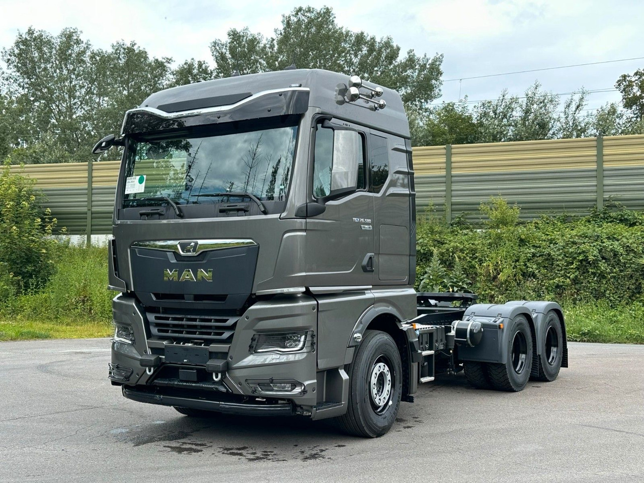 MAN TGX 26.580 6x4 Retarder - Tractor unit: picture 1 MAN TGX 26.580 6x4 Retarder - Tractor unit: picture 1