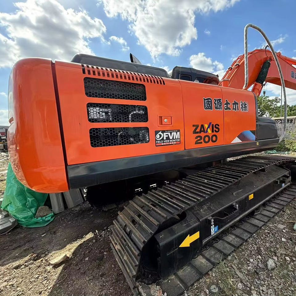 HITACHI ZX200-3 - Crawler excavator: picture 1 HITACHI ZX200-3 - Crawler excavator: picture 1