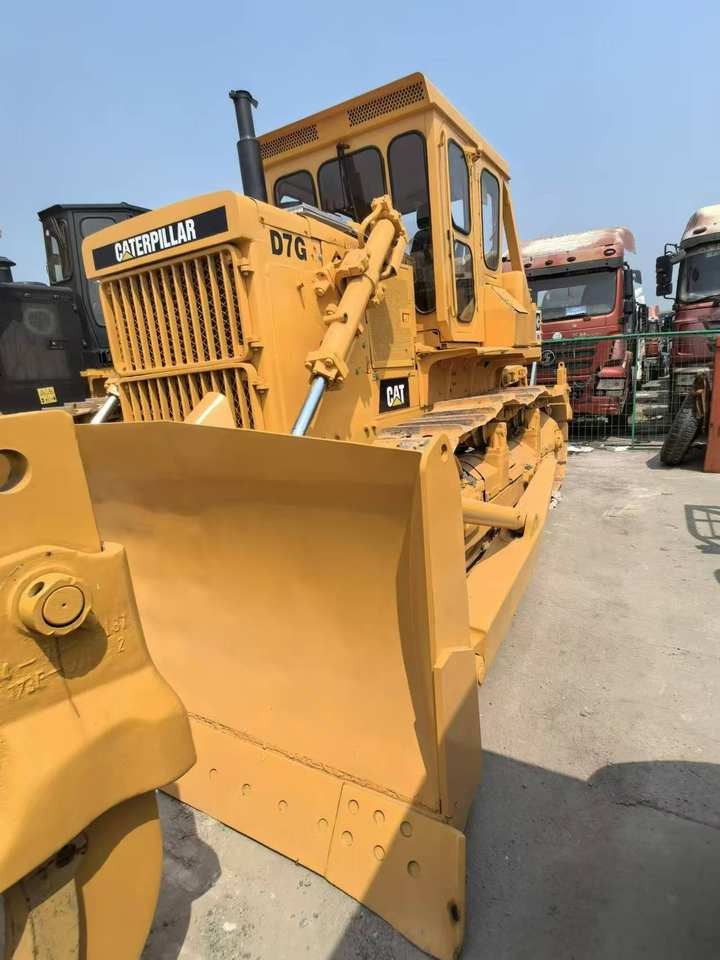 Hot Sale Used CAT Bulldozer D7G in Good Condition Second-hand Caterpillar Bulldozer D7G Construction Machinery - Bulldozer: picture 2 Hot Sale Used CAT Bulldozer D7G in Good Condition Second-hand Caterpillar Bulldozer D7G Construction Machinery - Bulldozer: picture 2