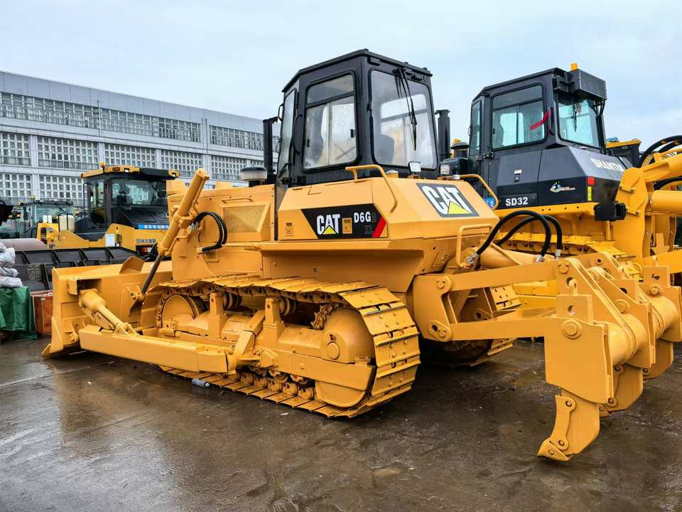 Used CAT D6G2 Bulldozer for Sale Used CAT Dozer D6H Used Caterpillar D6H D6T D6D D6G D6MD6R Bulldozer - Bulldozer: picture 2 Used CAT D6G2 Bulldozer for Sale Used CAT Dozer D6H Used Caterpillar D6H D6T D6D D6G D6MD6R Bulldozer - Bulldozer: picture 2