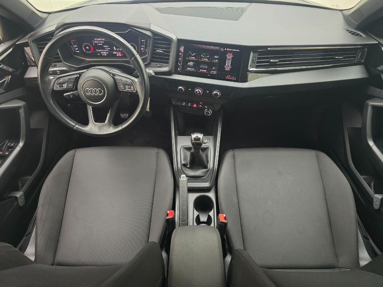 Audi A1 Sportback 25 TFSI epic | 2019 | 97.085 km | ZL688Z | NAP: Logisch - Hatchback: picture 5 Audi A1 Sportback 25 TFSI epic | 2019 | 97.085 km | ZL688Z | NAP: Logisch - Hatchback: picture 5