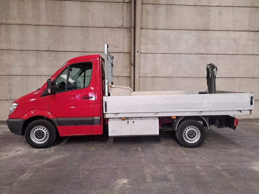Mercedes-Benz Sprinter 313 2.2 CDI AUT Open laadbak met Hiab 008T kraan 9-VJT-34 213.086 km - Open body delivery van: picture 3 Mercedes-Benz Sprinter 313 2.2 CDI AUT Open laadbak met Hiab 008T kraan 9-VJT-34 213.086 km - Open body delivery van: picture 3