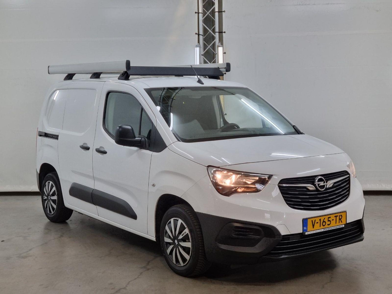 Opel Combo 1.6D L1H1 Edition | 2018 | 163.018 km | V165TR | NAP: Logisch - Small van: picture 2 Opel Combo 1.6D L1H1 Edition | 2018 | 163.018 km | V165TR | NAP: Logisch - Small van: picture 2