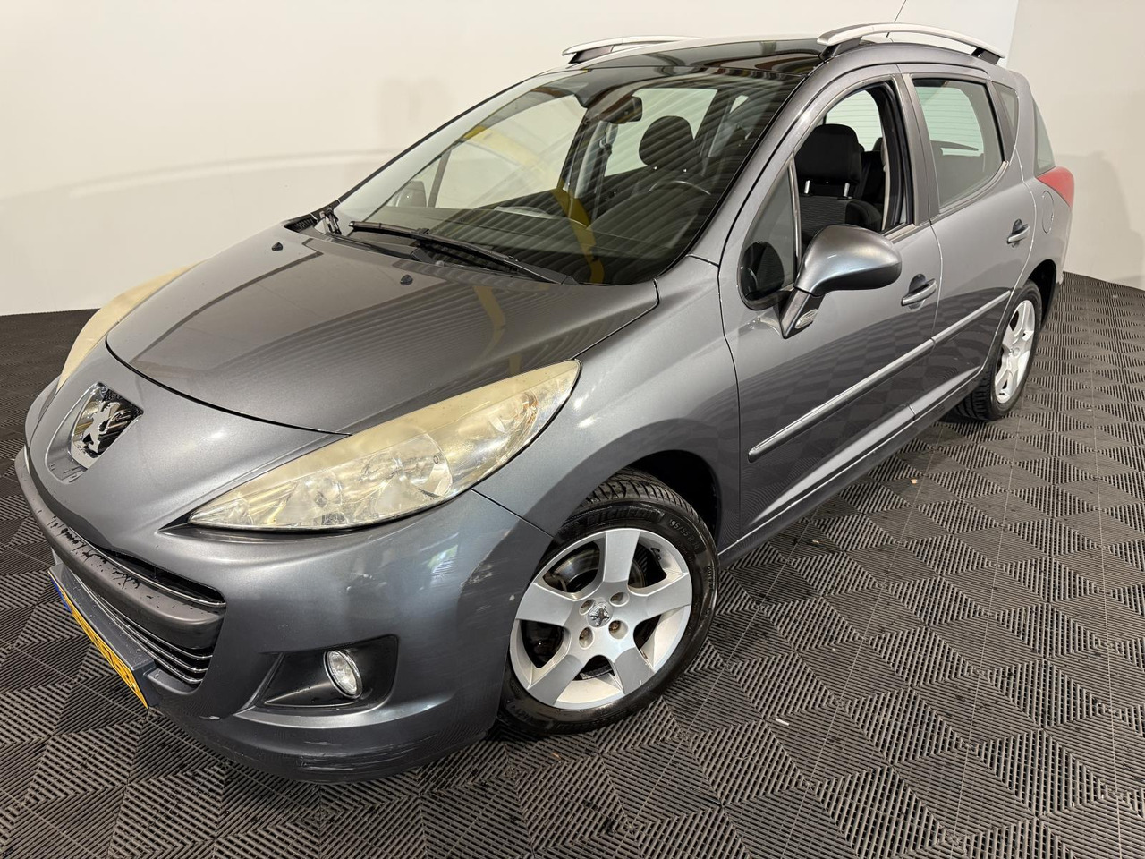 Peugeot | 207 SW | 1.6 VTi XS | 2010 | 167.306 km | 29NGZ3 | Logisch - Car: picture 1 Peugeot | 207 SW | 1.6 VTi XS | 2010 | 167.306 km | 29NGZ3 | Logisch - Car: picture 1