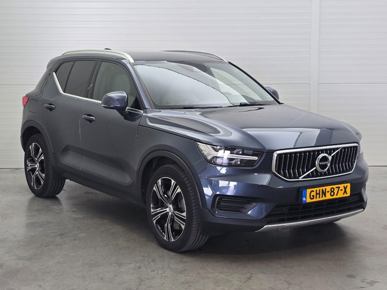 Volvo XC40 1.5 T5 Twin Engine Inscription | 2020 | 100.805 km | Automaat | GHN87X | NAP: Geen oordeel - SUV: picture 2 Volvo XC40 1.5 T5 Twin Engine Inscription | 2020 | 100.805 km | Automaat | GHN87X | NAP: Geen oordeel - SUV: picture 2