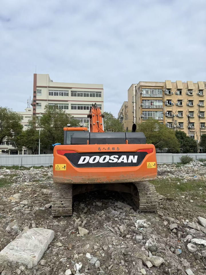 DOOSAN DX380 - Excavator: picture 4 DOOSAN DX380 - Excavator: picture 4