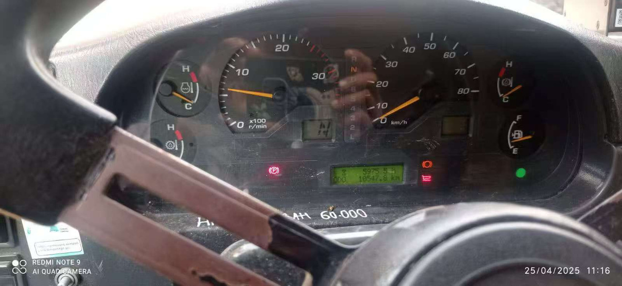 KOMATSU HD785-7 - Rigid dumper/ Rock truck: picture 3 KOMATSU HD785-7 - Rigid dumper/ Rock truck: picture 3