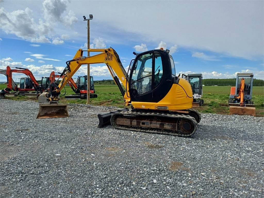 JCB 8080 Engconin pyörittäjällä - Mini excavator: picture 3 JCB 8080 Engconin pyörittäjällä - Mini excavator: picture 3