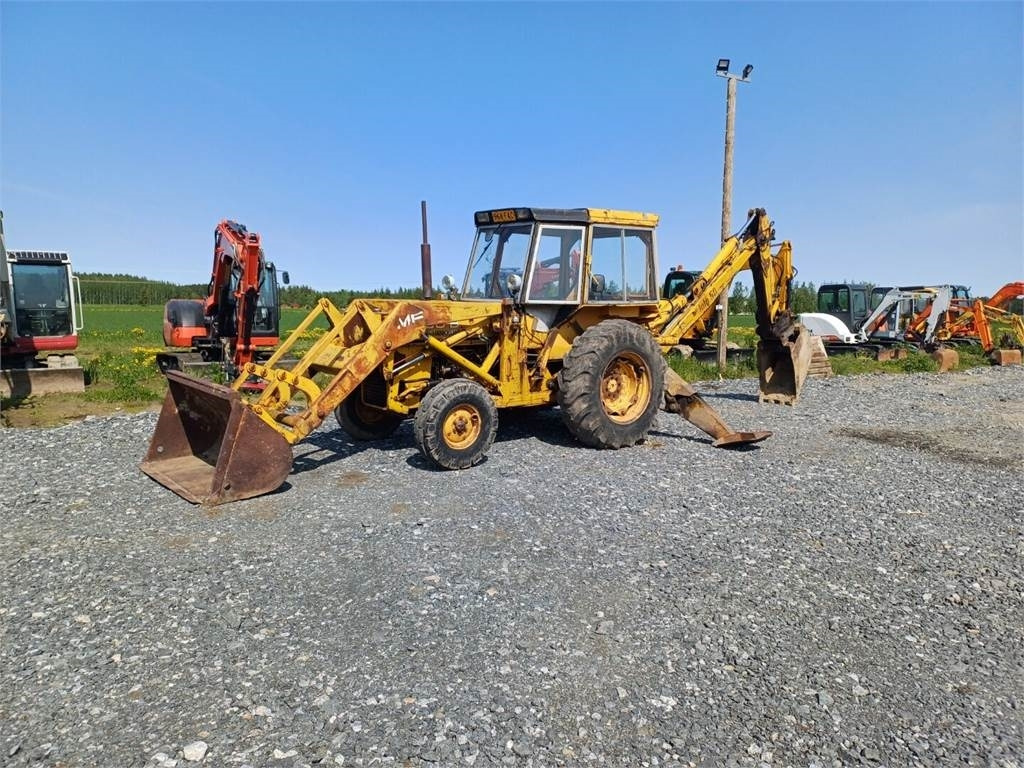 Massey Ferguson 50B traktorikaivuri - Backhoe loader: picture 1 Massey Ferguson 50B traktorikaivuri - Backhoe loader: picture 1