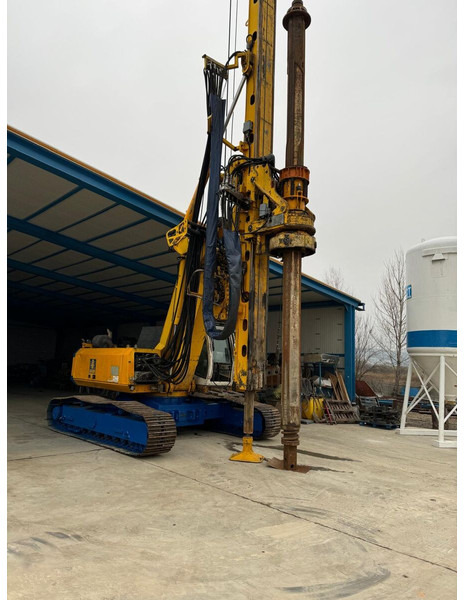 Bauer BG 18 H - Drilling rig: picture 1 Bauer BG 18 H - Drilling rig: picture 1