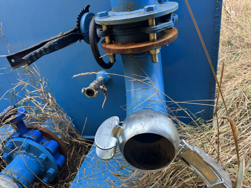 Polymertanks in several sizes 50 - 40 - 30m3 - Tank semi-trailer: picture 4 Polymertanks in several sizes 50 - 40 - 30m3 - Tank semi-trailer: picture 4